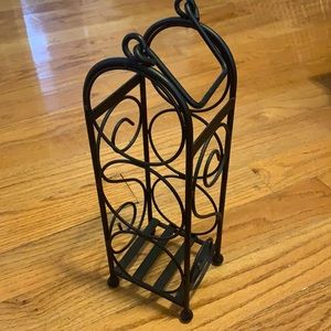 Black Wine Rack, Holds 3 Bottles